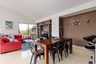 Seaside Luxury Accommodation in the Heart of Rye - 8