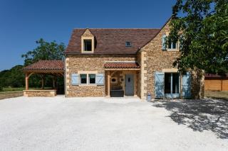 Luxury 3 Bed Home with Heated Swimming Pool Air Con and Boules Pitch - Salignac - 8