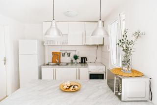 Charming apartments with garden - 3