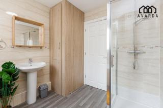 Oxheys House - 5 Bedrooms Contractors Parking - Preston - 5
