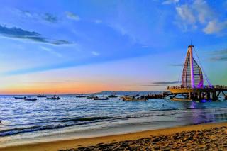 Luxe Puerto Vallarta Condo, Steps from it All - 9