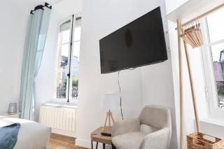 Napoléon Gare 1 STUDIO Lumineux ByLocly - 2