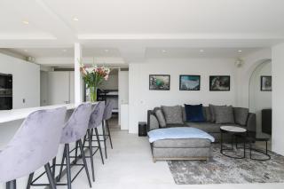 BANTRY BAY apartment - 2