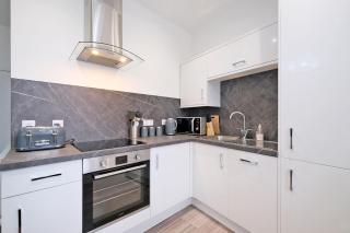Executive City Centre Apartment, Long Stays Welcome - 2