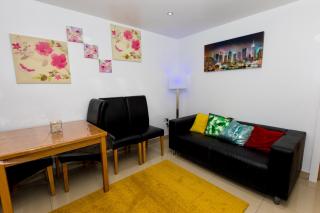 Comfortable stay in Shirley, Solihull - Room 1 - Birmingham - 7