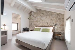 Portone180 Guest House - Roveredo in Piano - 0