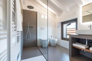 Portone180 Guest House - Roveredo in Piano - 1