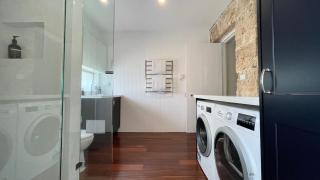 Warders Cottage: Iconic Cottage in the Heart of Freo - 2