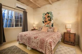 My Sisters House - Female only - 7