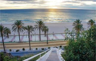 Stunning Apartment In El Campello - El Campello - 9