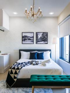Tropicana 218 Macalister Studio with Seaview - George Town - 5