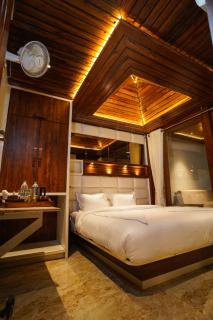 Krishna's Wood Villas - Colhapur - 2