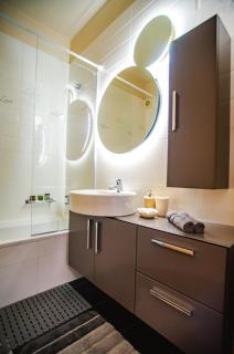 S.V. Luxury Apartment - 1