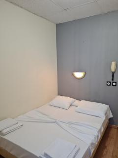 Hôtel Le Milan - Lourdes - 1