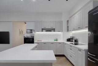 Acropolis Premium Residence - 7