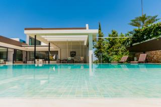 Cubo's Villa Elena - 5