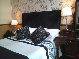 Meare Manor - Glastonbury - 8