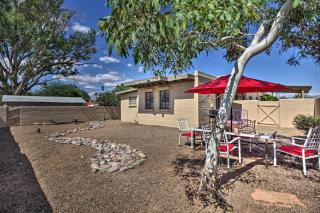 Tranquil Tucson Home with Yard - Walk to U of A - Tucson - 0