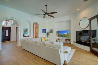 Luxury Palm Springs Retreat w/ Heated Pool & Spa - Palm Springs - 8