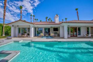 Luxury Palm Springs Retreat w/ Heated Pool & Spa - Palm Springs - 2