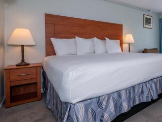 Sea Latch Inn - York Beach - 7