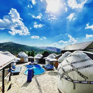 Boutigue Hotel Nebesa - Chimgan - 4