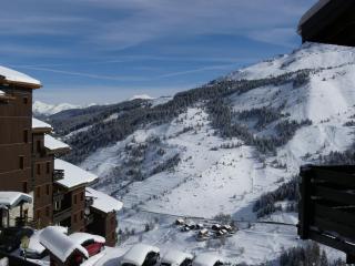Studio 3* pour 4 pers. avec balcon, skis aux pieds, proche commerces et remontées mécaniques - FR-1-182-193 - Les Allues - 2
