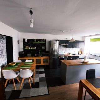 FULL FLAT 3 BEDROOMS SAARBRUCKEN CENTER -11 PEOPLE - Saarbrücken - 5