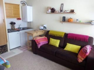 Studio cabine 4 pers. avec parking couvert, balcon sud aux pieds des pistes - FR-1-404-331 - Bagnères-de-Bigorre - 0
