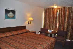 Thunderbird Motel Hillsboro - 2