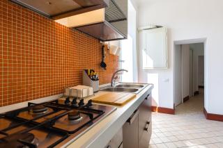 Lopez 20 a Big Family Apartment by Napoliapartments - Napels - 3
