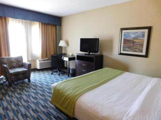 Days Inn & Suites by Wyndham Mesa Near Phoenix - 2
