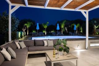 Villa Periklis - Adelianos Kampos - 8