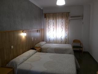 Hostal Manolete - Lanjarón - 9