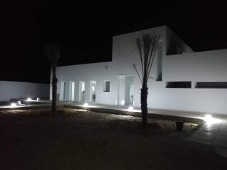 Villa Salem Maison d'architecte toute équipée & piscine - 9