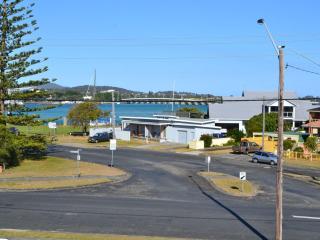 Anchorage 10 - Tuncurry - 4