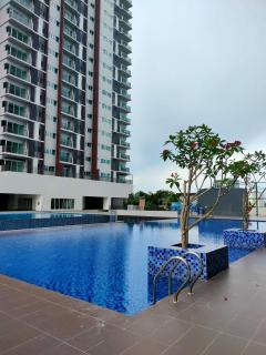 MyHome 2B At Seri Kembangan With A View - Seri Kembangan - 0