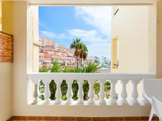 651 Bright establishment, heated pool and Wi Fi - Los Cristianos - 7