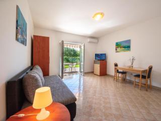 Studio Balorda-2 by Interhome - Pinezici - 5