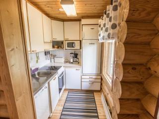 Holiday Home Ylläsmehto 2 by Interhome - Äkäslompolo - 2