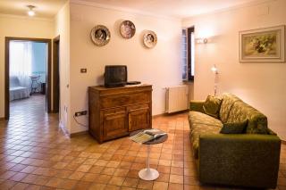 Villa Rosy - Asís - 1