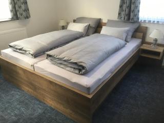 Landgasthof Hotel Lamm - Laichingen - 2
