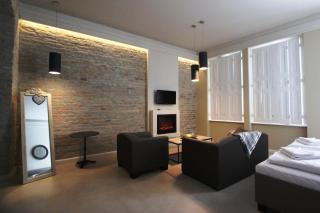 Heritage Home Apartments - 3