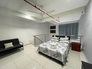 Minimalist Loft5 DeCentrum WifiNetflix - Kajang - 1
