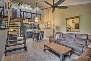 Chic Fort Myers Escape with Community Perks! - Fort Myers - 0