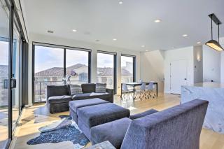Luxury Long Beach Villa with Ocean Views! - Long Beach - 2