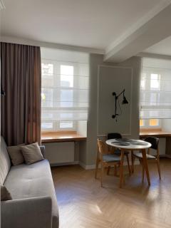 MEY appartment on Rynok Square - Lviv - 8