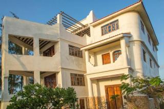 MANDA ISLAND Private Villa - 1