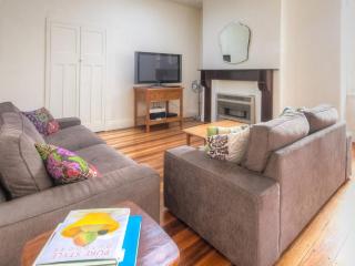 Youngs Cottage - 7