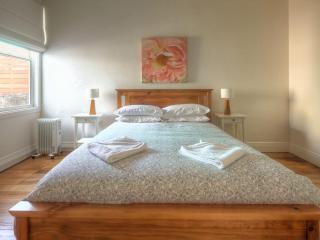 Youngs Cottage - 5